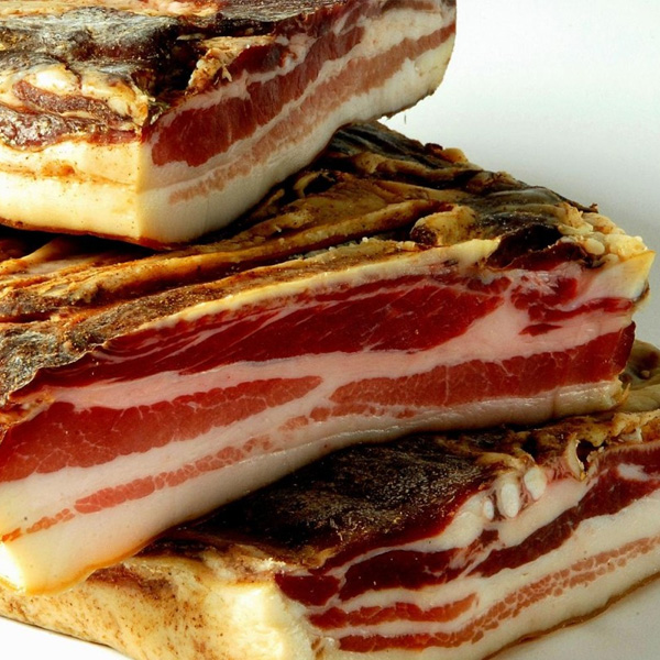 gedroogde vleeswaren pancetta tesa