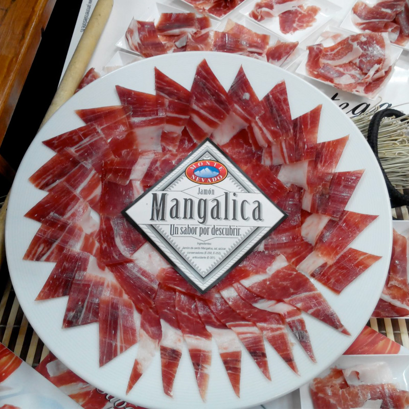 Gedroogde vleeswaren Jamon Mangalica Monte Nevado Spanje