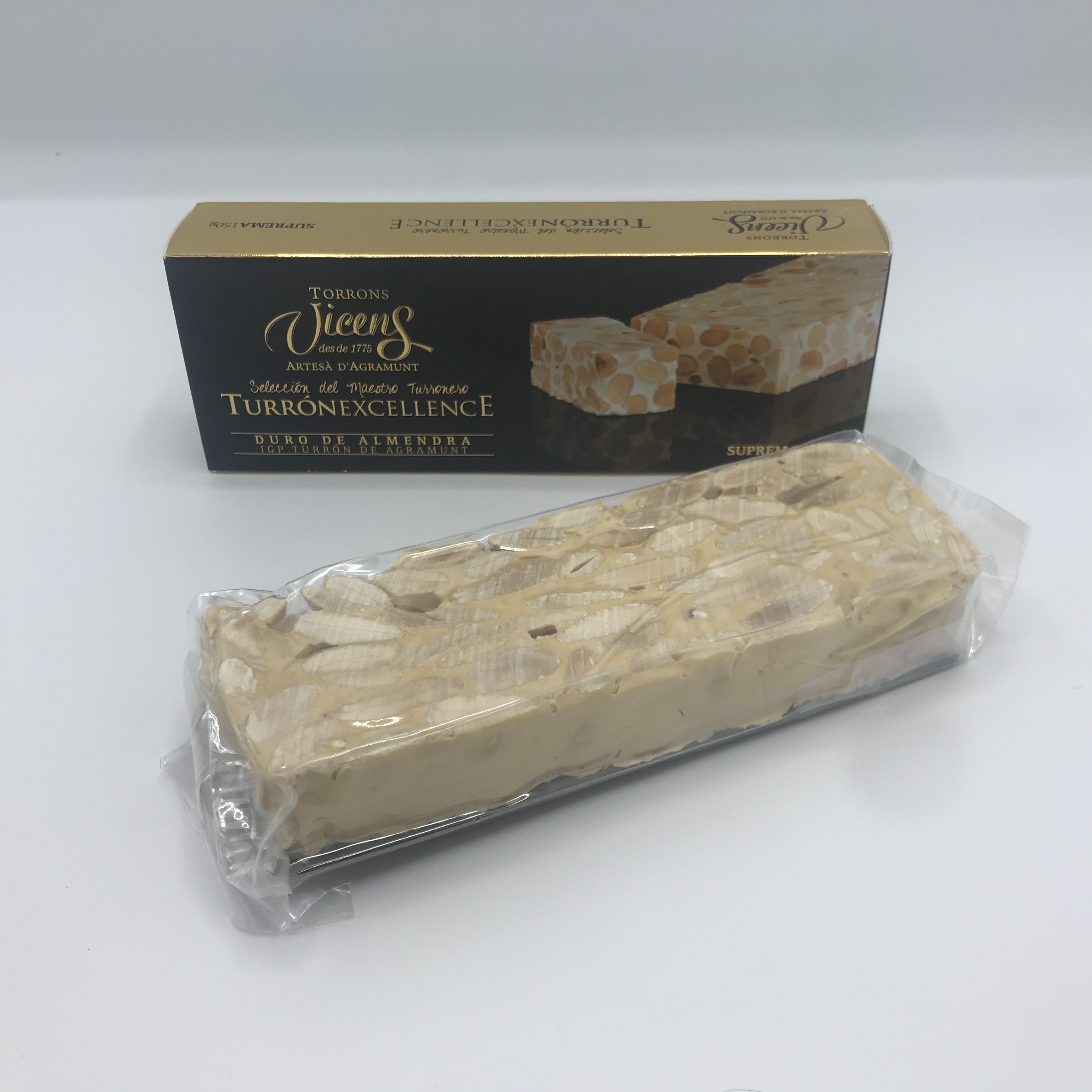 Spaanse Nougat of te wel turron. Turron Duro is harde Turron gemaakt van hele amandelen, honing en eiwit. Bestel direct online.