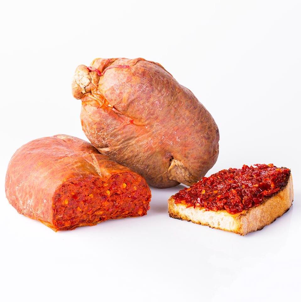 Sobrasada de Mallorca smeerbare chorizo van Iberico varken